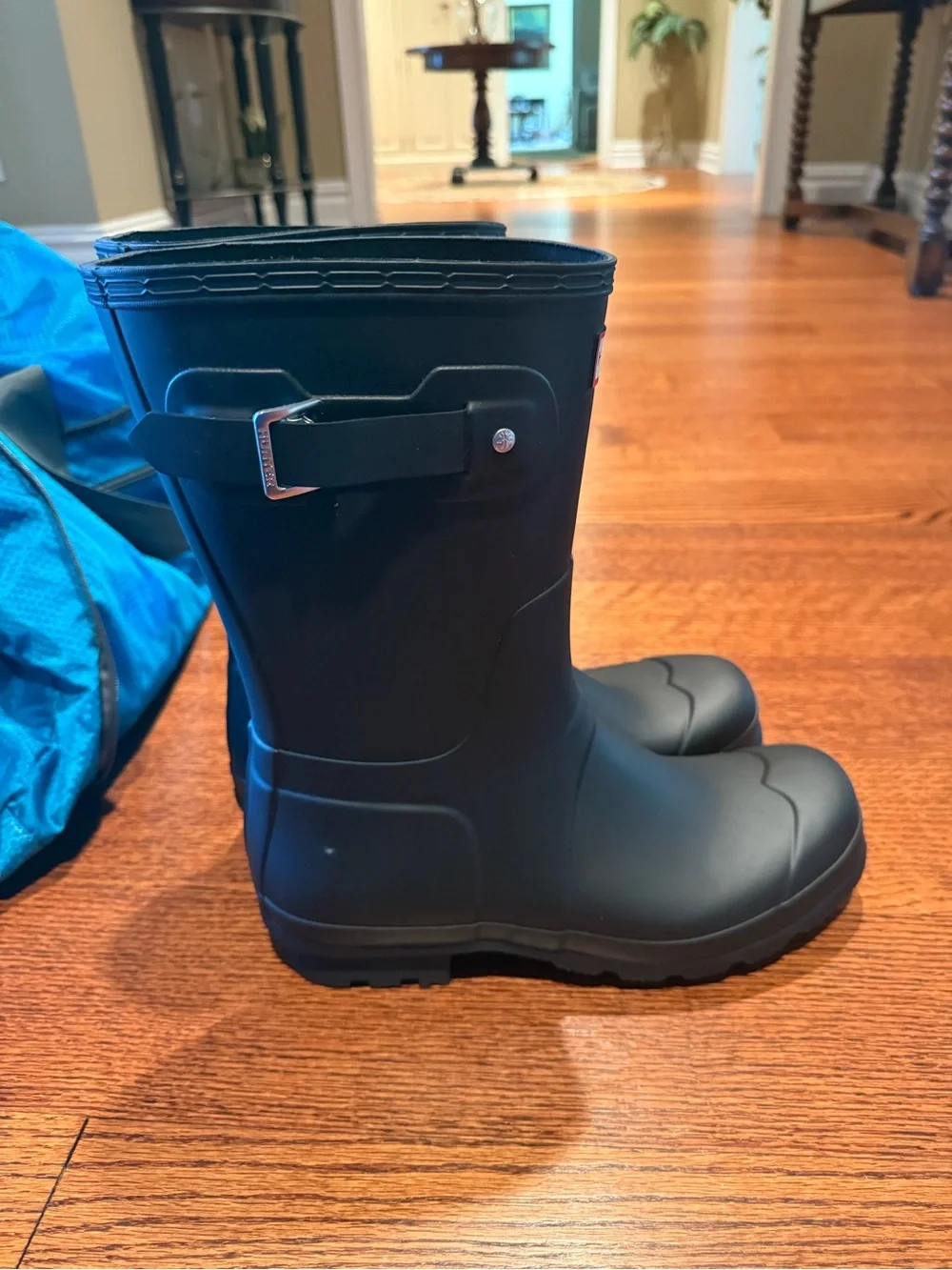 Hunter short men’s matte rain boots